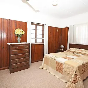  Holiday home Family Tides