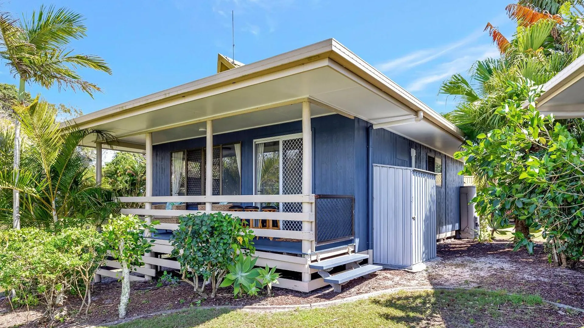 Sanctuary Lakes Fauna Retreat Urangan