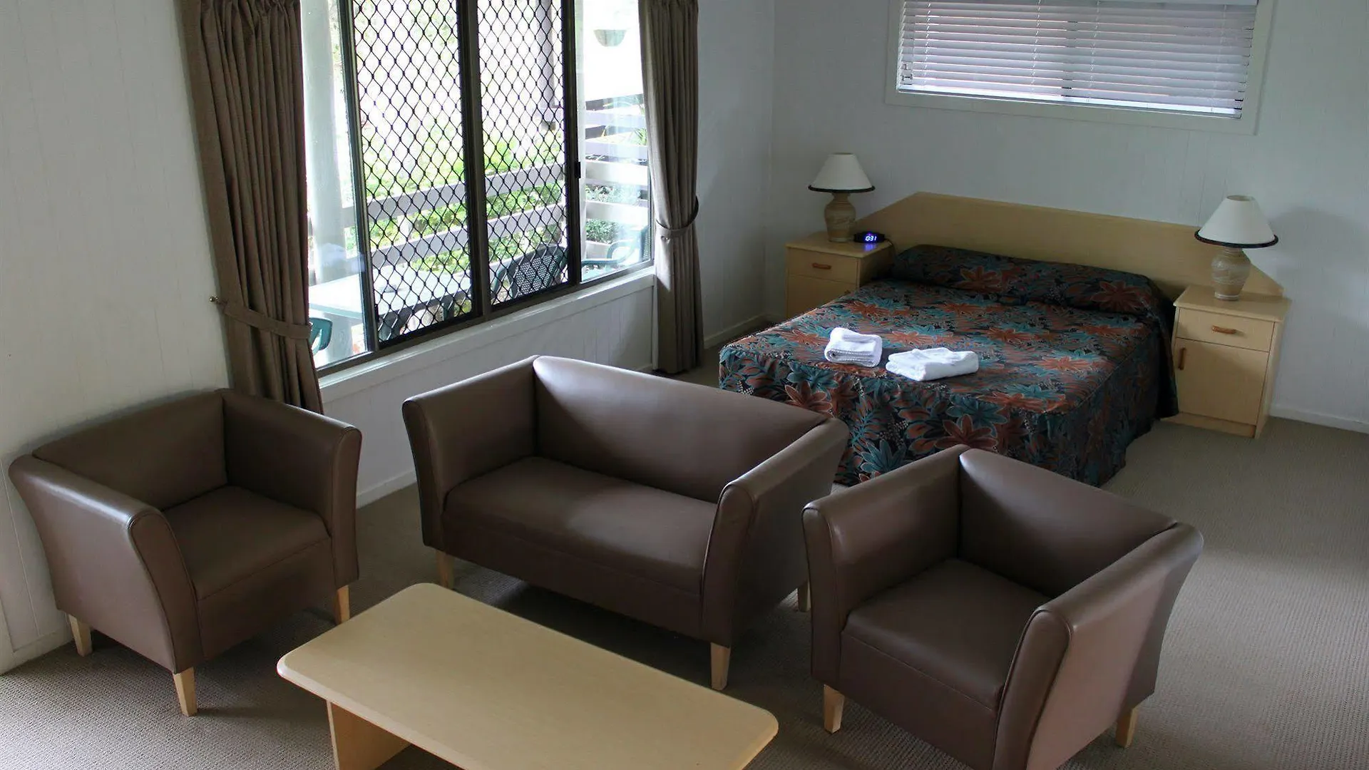 Sanctuary Lakes Fauna Retreat Urangan Aparthotel